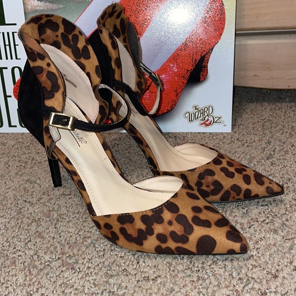 ⭐️3 for 25⭐️🆕Anne Michelle D’Orsay Stilettos - Picture 9 of 13